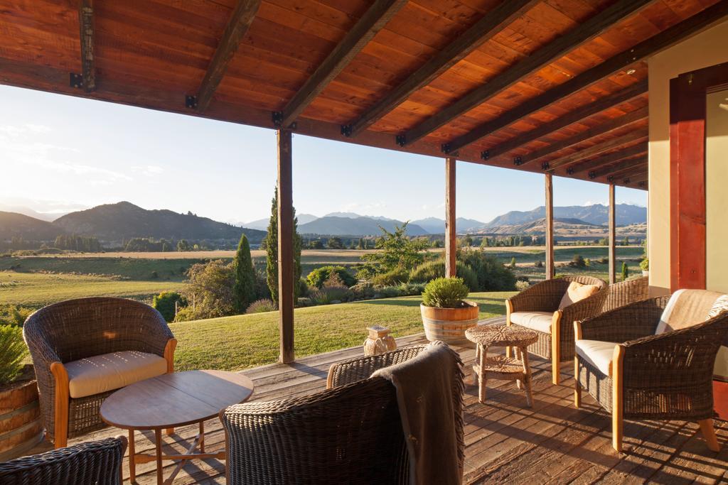 Riverrun Wanaka Exterior photo