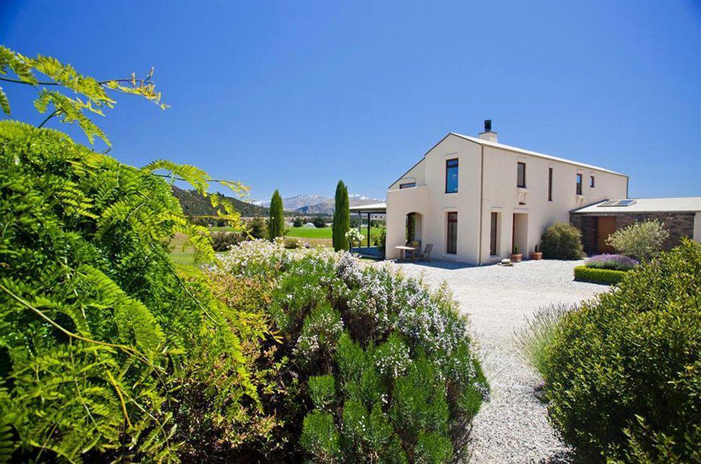 Riverrun Wanaka Exterior photo