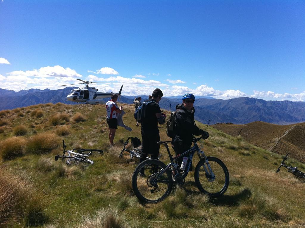Riverrun Wanaka Exterior photo